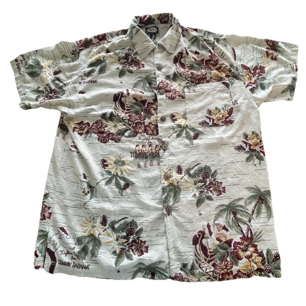 RARE Vintage Happy Huladays Tommy Bahama 100% Rayon Hawaiian Shirt Size Medium M